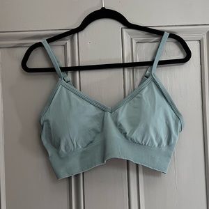 Lululemon ebb to street bra C/D